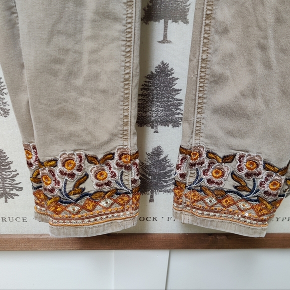 Exotic Jeans by Desigual Size 44 - Picture 6 of 10